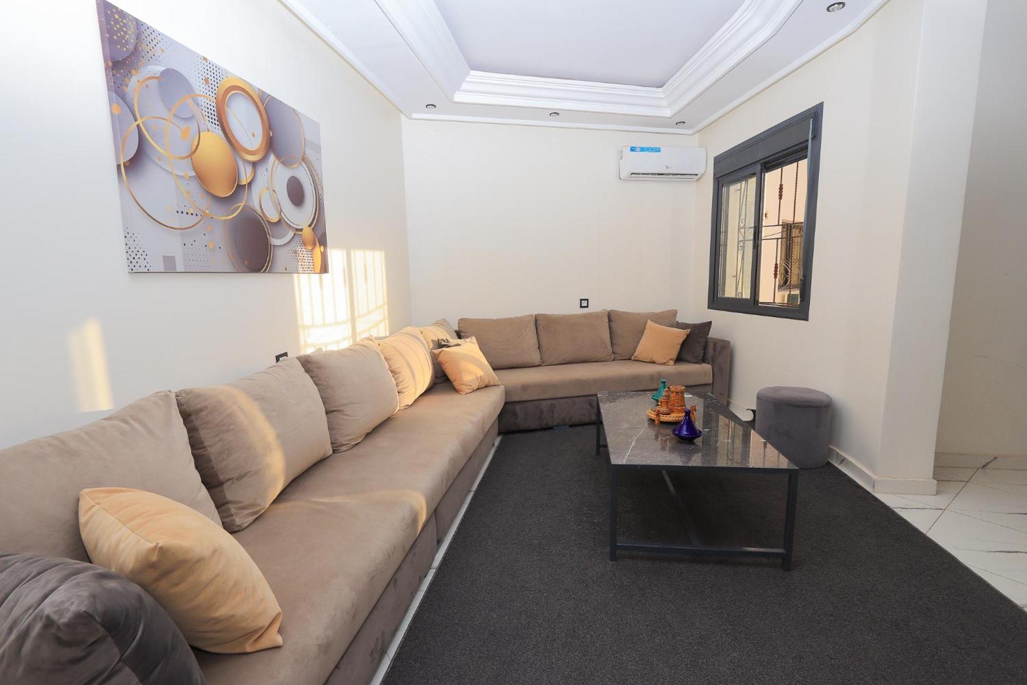 Duplex Familial 3 Chambres Au Coeur De La Corniche De Tanger Eksteriør billede